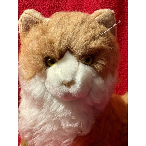 Vintage America Wego Maltese Plush Stuffed Sitting Lifelike Cat 13” - Picture 2 of 9